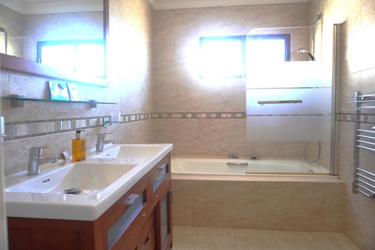 Villa Seaview Suncoast Luxury 말라가 외부 사진
